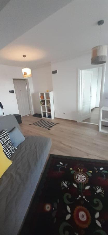 Apartament Central. Bloc Nou. Apartment Bacau Bagian luar foto